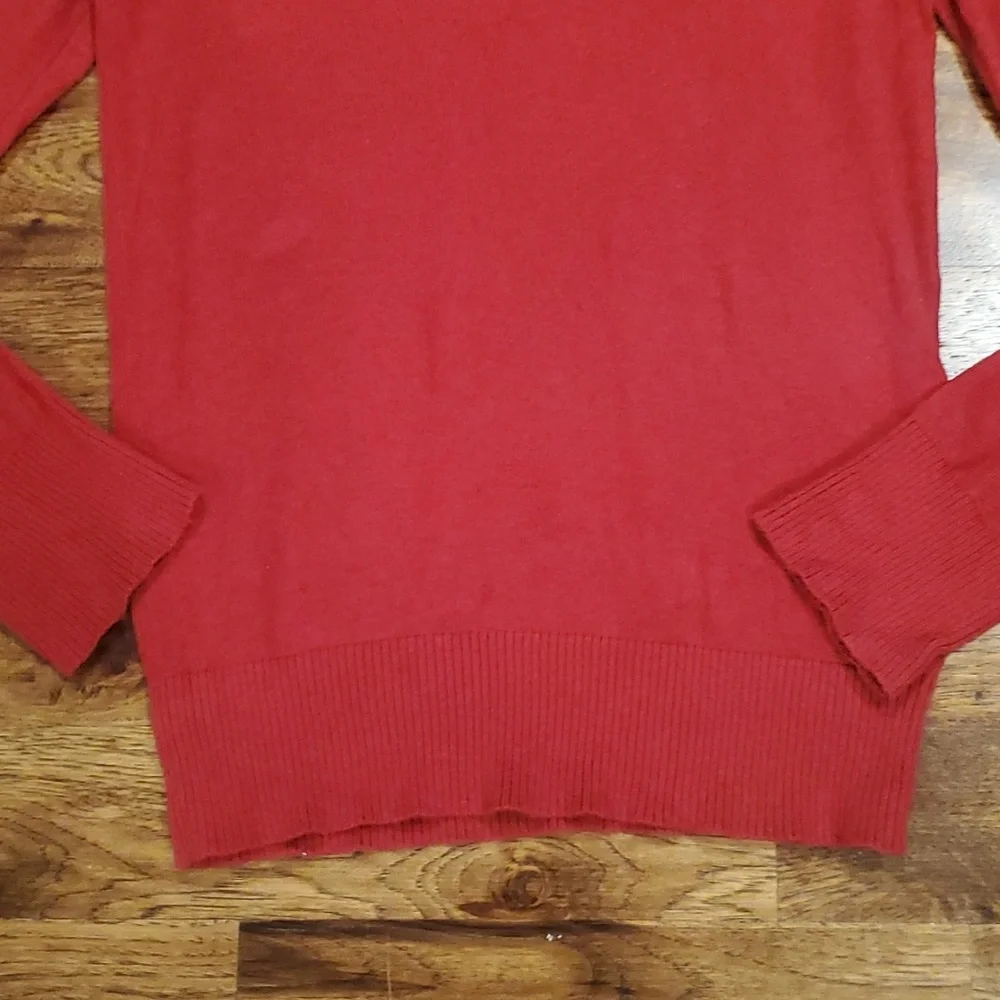 Mens Abercrombie & Fitch red v neck sweater size S